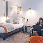 Hotel Oceania D'anjou 4*