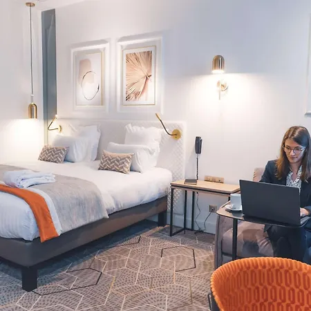 Hotell Oceania D'anjou 4*