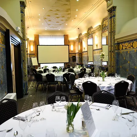 Hotell Oceania D'anjou 4*