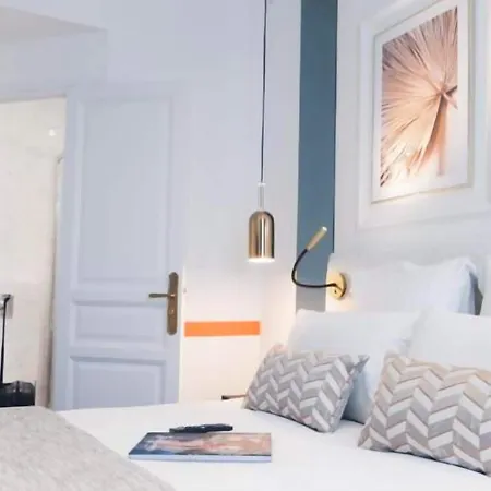 Oceania D'anjou Hotell