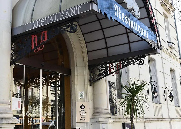 Otel Oceania D'anjou 4*