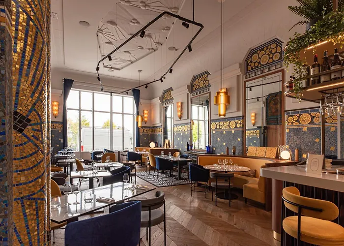 Otel Oceania D'anjou