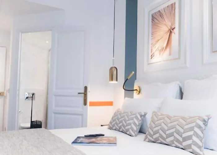 Oceania D'anjou Hotel