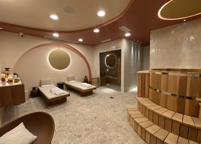 Oceania D'anjou Otel